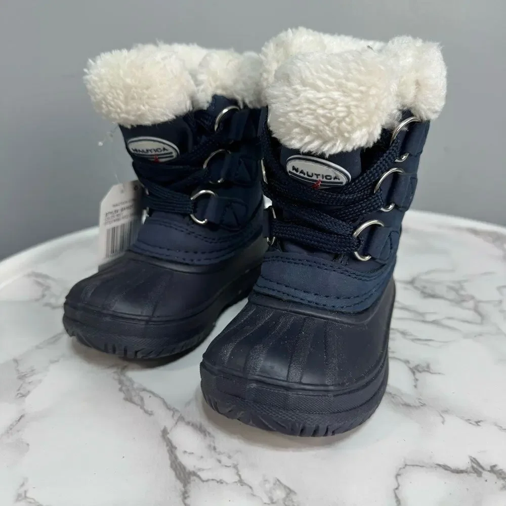 Nautica Unisex Snow Boot Size 5 NEW # Box 653
